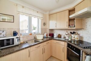 KITCHEN- click for photo gallery